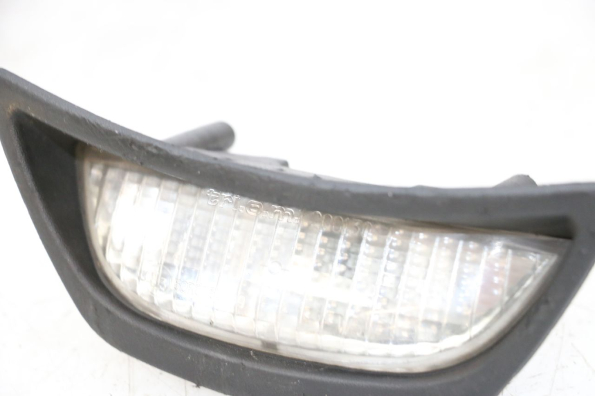 photo de Luz de posição PIAGGIO MP3 LT 400 (2007 - 2012) - Detalhe da peça