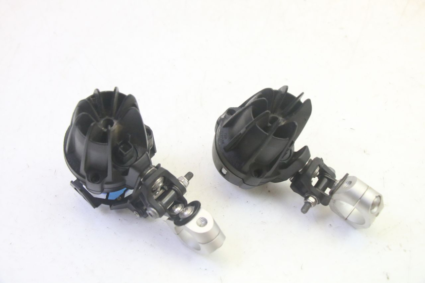 photo de Luz de posição BMW R GS 1250 (2021 - 2024) - Vista de perto