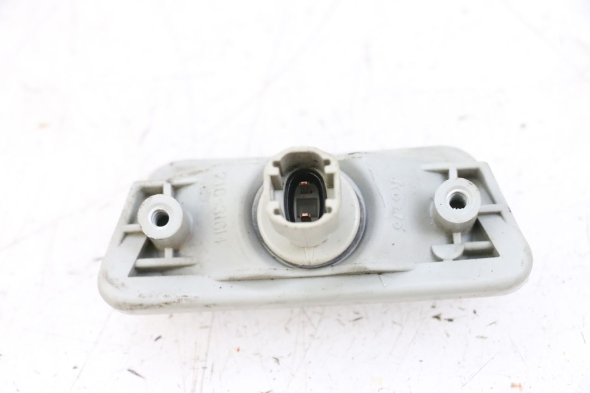 photo de Luz de posição YAMAHA TDM ABS 900 (2002 - 2014) - Zoom do estado de desgaste