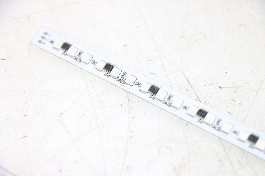 photo de Luz de posição DUALTRON VICTOR LIMITED 1 - Marcações e referências