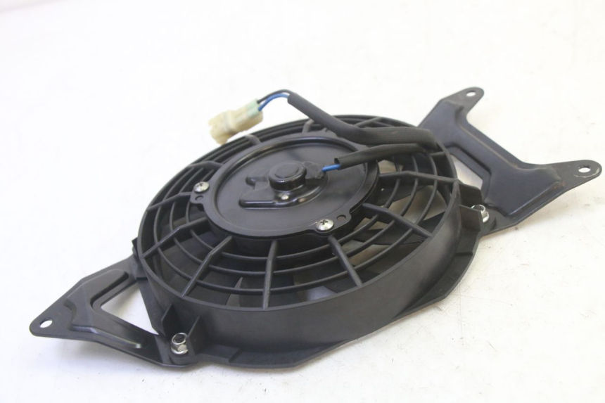 photo de VENTILADOR QUADRO 4 4D 350 (2015 - 2018) - Outro ângulo de visão