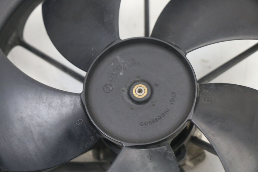 photo de VENTILADOR BMW S RR ABS S1000RR 1000 (2015 - 2018) - Zoom do estado de desgaste