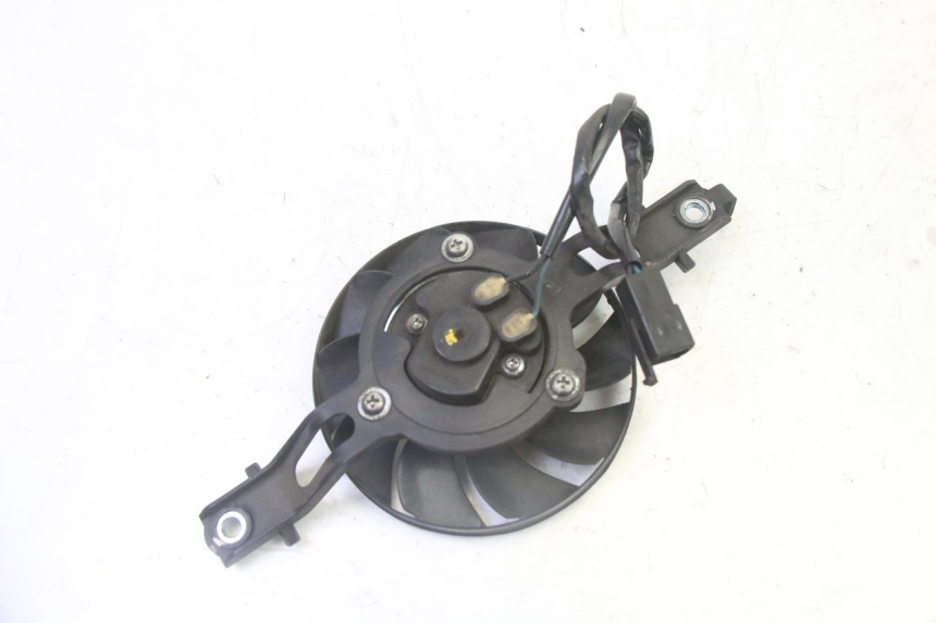 photo de VENTILADOR SUZUKI BURGMAN 125 (2007 - 2014) - Zoom do estado de desgaste