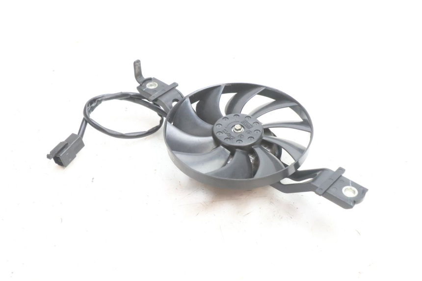 photo de VENTILADOR SUZUKI BURGMAN 125 (2007 - 2014) - Outro ângulo de visão