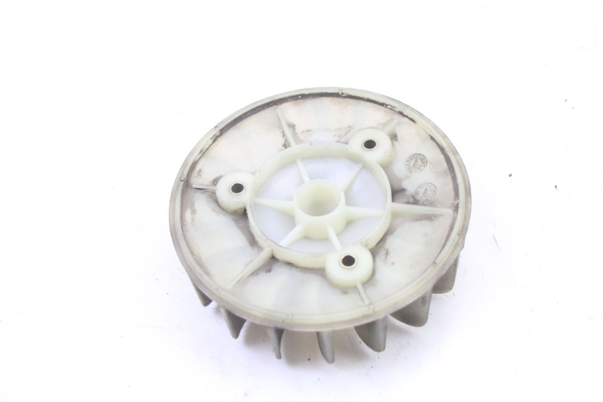 photo de VENTILADOR PEUGEOT CITYSTAR 2T 50 (2018 - 2021) - Zoom do estado de desgaste