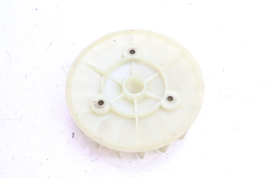 photo de VENTILADOR PEUGEOT CITYSTAR 2T 50 (2018 - 2021) - Zoom do estado de desgaste