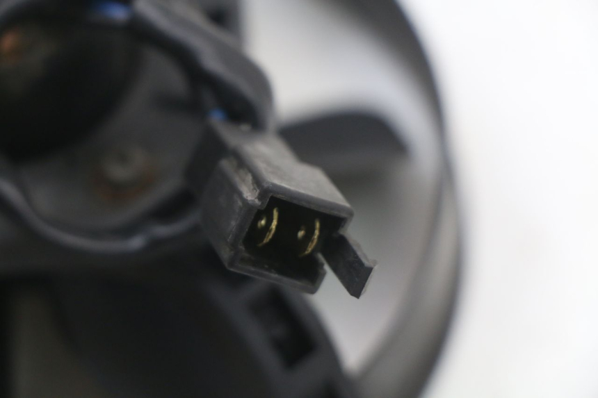 photo de VENTILADOR KYMCO DINK STREET ABS 125 (2011 - 2018) - Outro ângulo de visão