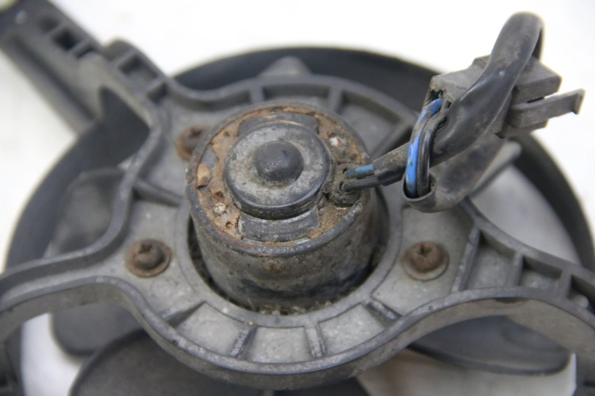 photo de VENTILADOR KYMCO DINK STREET 125 (2009 - 2014) - Detalhe da peça