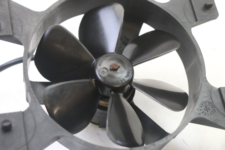 photo de VENTILADOR PEUGEOT ELYSEO 125 (1999 - 2004) - Detalhe da peça