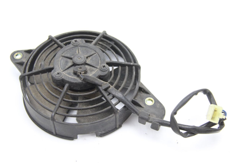 photo de VENTILADOR HONDA FES PANTHEON 125 (2003 - 2007) - Outro ângulo de visão