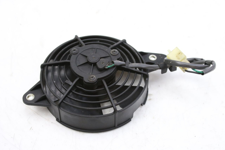 photo de VENTILADOR HONDA FES S-WING SWING ABS 125 (2007 - 2015) - Outro ângulo de visão