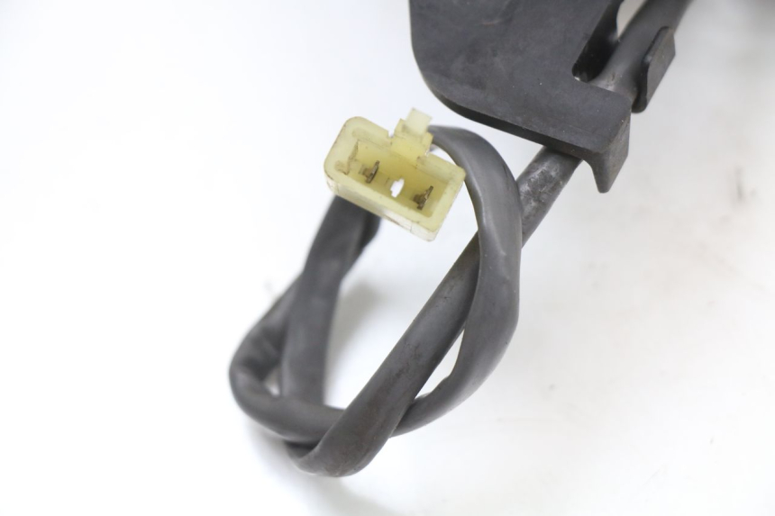 photo de VENTILADOR HONDA FES S-WING SWING ABS 125 (2007 - 2015) - Outro ângulo de visão