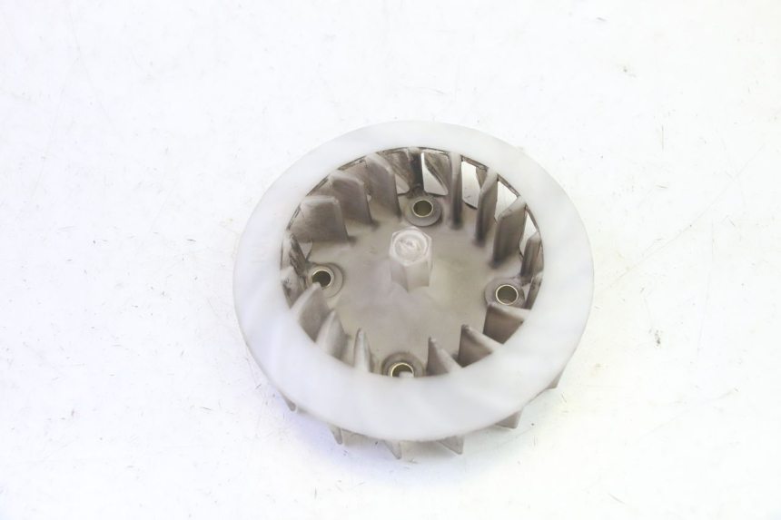 photo de VENTILADOR SYM FIDDLE 3 III 125 (2014 - 2020) - Outro ângulo de visão