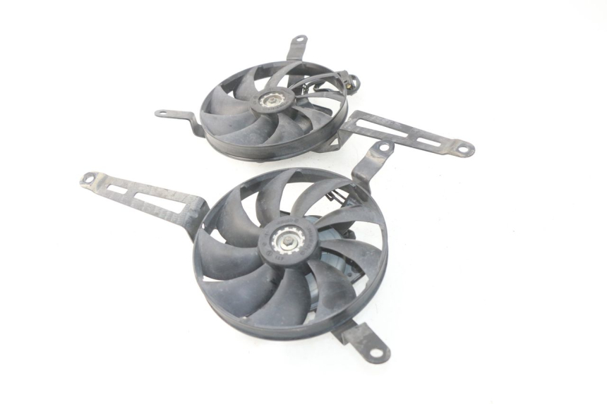 photo de VENTILADOR YAMAHA FJR ABS 1300 (2006 - 2012) - Detalhe da peça