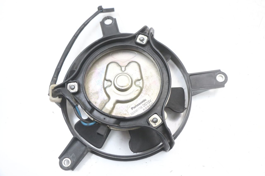 photo de VENTILADOR HONDA FJS SILVER WING SILVERWING 400 (2005 - 2008) - Zoom do estado de desgaste