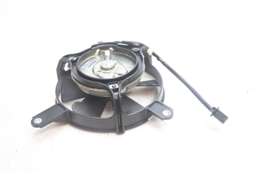 photo de VENTILADOR HONDA FJS SILVER WING SILVERWING 400 (2005 - 2008) - Zoom do estado de desgaste