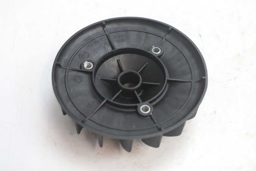 photo de VENTILADOR PIAGGIO FLY 2T 50 (2004 - 2017) - Zoom do estado de desgaste