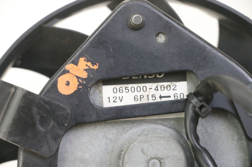 photo de VENTILADOR YAMAHA FZ1 FAZER 1000 (2007 - 2009) - Detalhe da peça