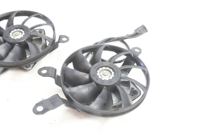photo de VENTILADOR YAMAHA FZ8 800 (2010 - 2016) - Zoom do estado de desgaste
