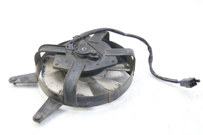 photo de VENTILADOR YAMAHA FZS FAZER 600 (2001 - 2003) - Vista principal