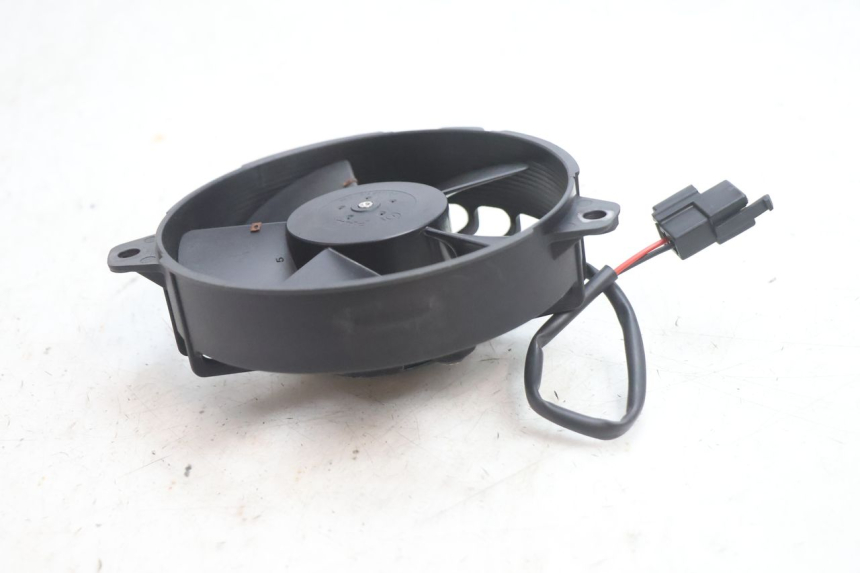photo de VENTILADOR GILERA GP 800 (2007 - 2013) - Detalhe da peça