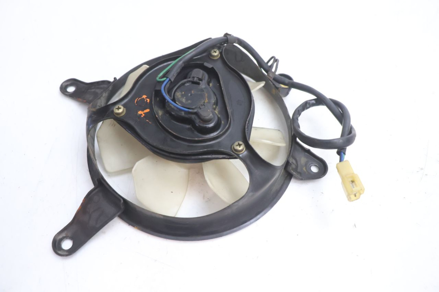 photo de VENTILADOR KAWASAKI GPX F ZX750F 750 (1986 - 1990) - Zoom do estado de desgaste