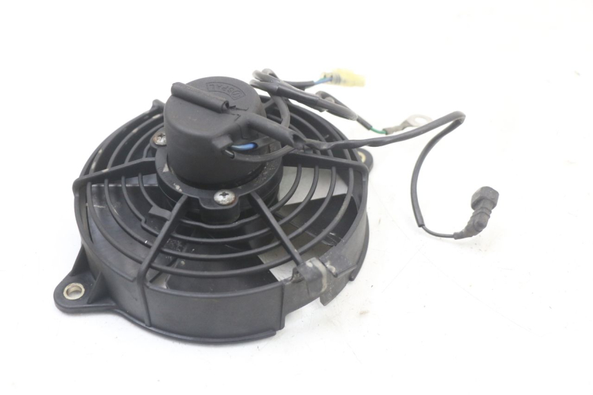 photo de VENTILADOR HONDA NES AROBASE 125 (2000 - 2003) - Outro ângulo de visão