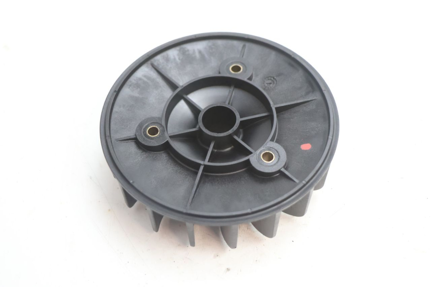 photo de VENTILADOR PEUGEOT LUDIX ONE 14P 50 (2004 - 2013) - Zoom do estado de desgaste