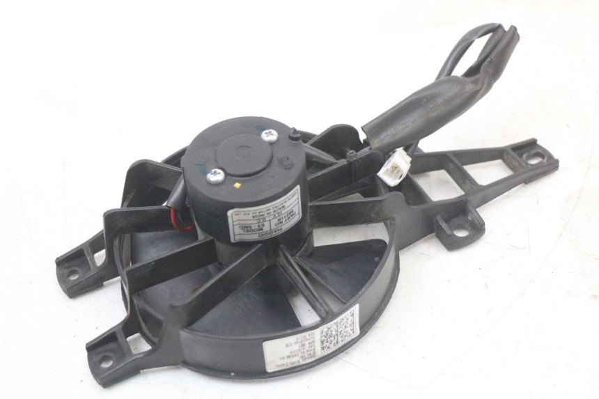 photo de VENTILADOR PIAGGIO MP3 HPE 350 (2018 - 2020) - Ampliação técnica