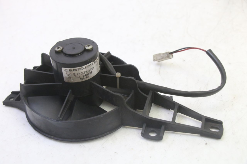 photo de VENTILADOR PIAGGIO MP3 LT 300 (2010 - 2016) - Outro ângulo de visão