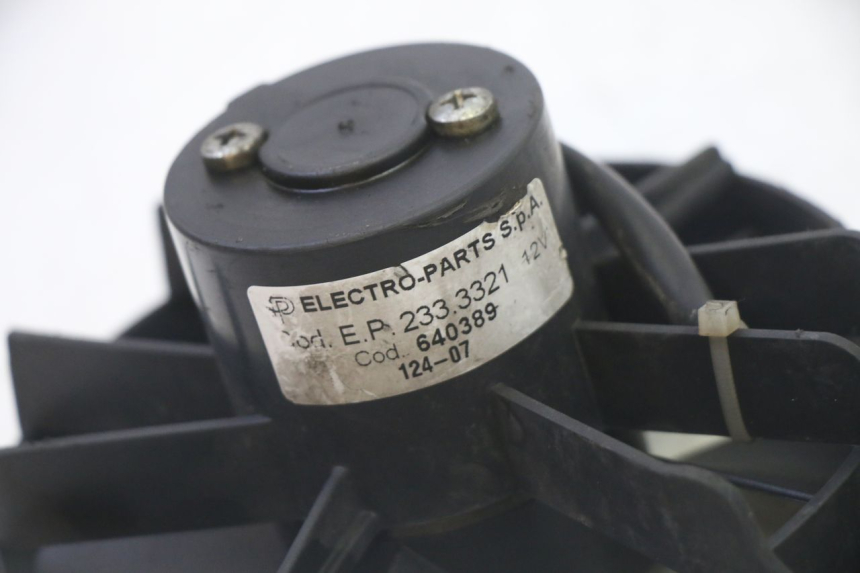 photo de VENTILADOR PIAGGIO MP3 LT 300 (2010 - 2016) - Ampliação técnica