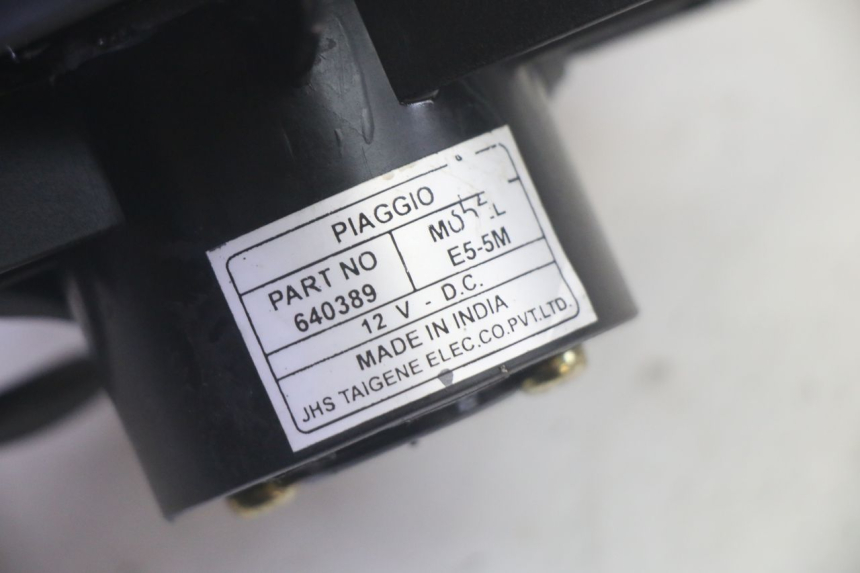 photo de VENTILADOR PIAGGIO MP3 LT 400 (2007 - 2012) - Vista geral