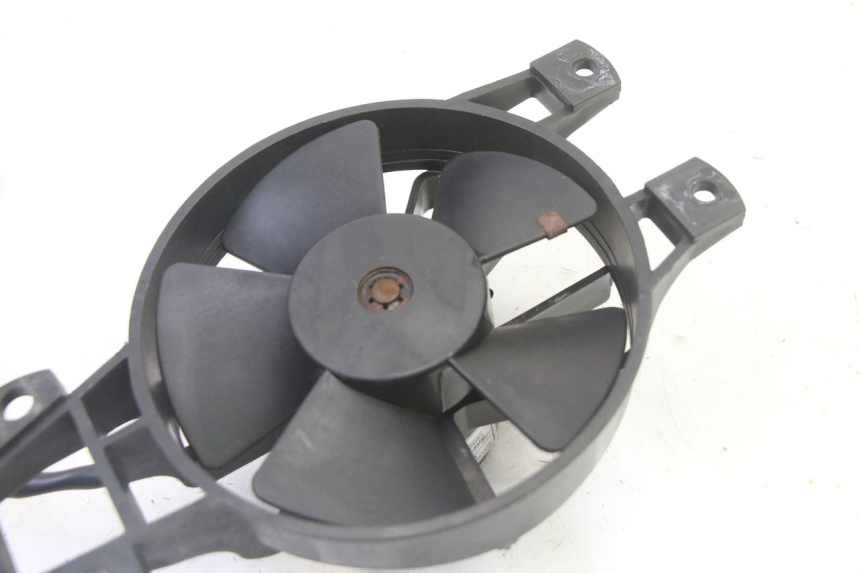 photo de VENTILADOR PIAGGIO MP3 RL 250 (2006 - 2010) - Detalhe da peça