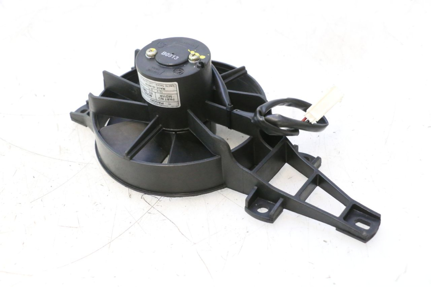 photo de VENTILADOR PIAGGIO MP3 500 (2011 - 2015) - Outro ângulo de visão
