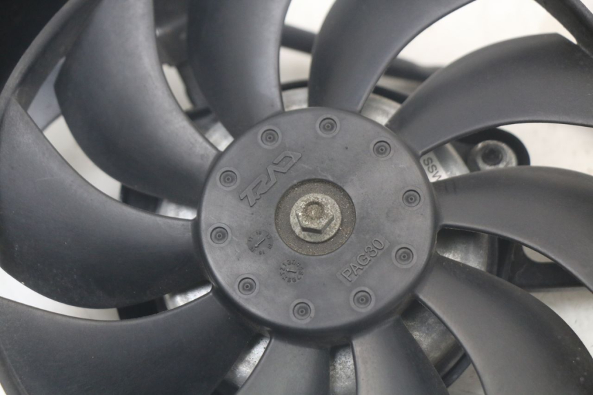 photo de VENTILADOR YAMAHA MT-07 MT07 ABS 700 (2014 - 2017) - Detalhe da peça
