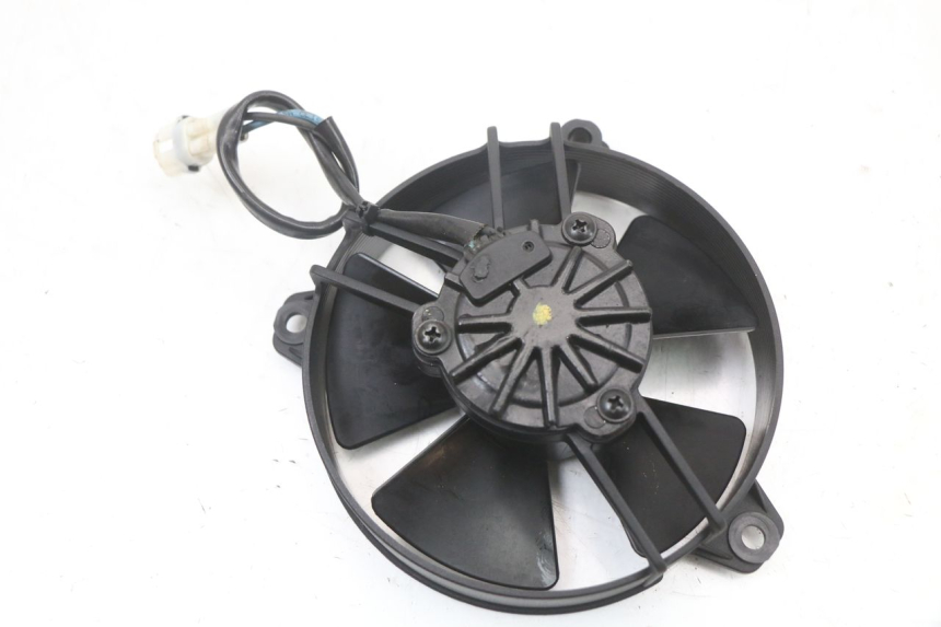 photo de VENTILADOR MOTO GUZZI NORGE 8V GT 1200 (2011 - 2016) - Outro ângulo de visão