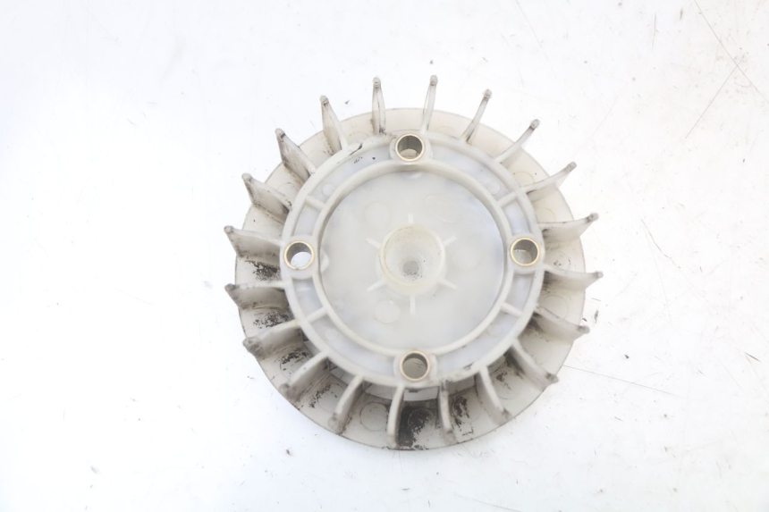 photo de VENTILADOR PEUGEOT STREETZONE 4T 50 (2018 - 2023) - Zoom do estado de desgaste