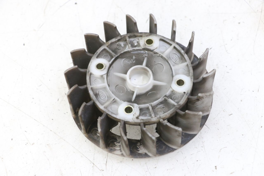 photo de VENTILADOR PEUGEOT VIVACITY 125 (2010 - 2017) - Zoom do estado de desgaste