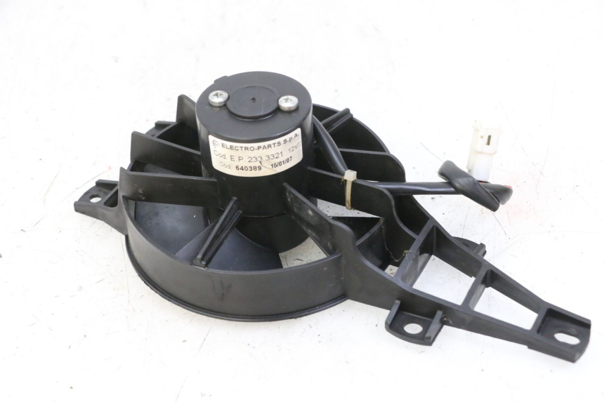 photo de VENTILADOR PIAGGIO MP3 125 (2006 - 2014) - Zoom do estado de desgaste