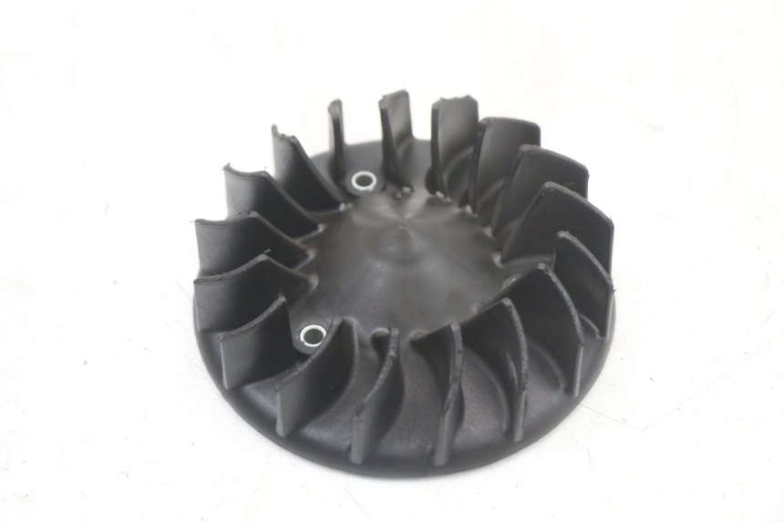 photo de VENTILADOR PIAGGIO VESPA LX 2T 50 (2005 - 2013) - Detalhe da peça