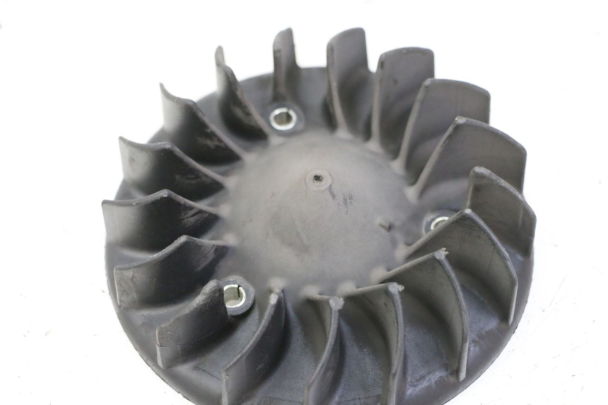 photo de VENTILADOR PIAGGIO VESPA LX 2T 50 (2005 - 2013) - Detalhe da peça