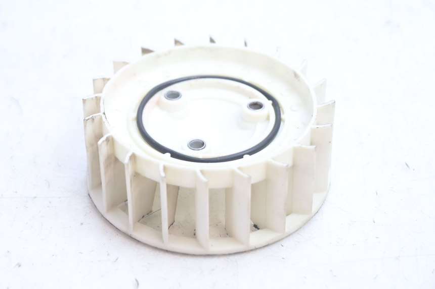 photo de VENTILADOR TNT MOTOR ROMA 12' 2T 50 (2007 - 2018) - Outro ângulo de visão