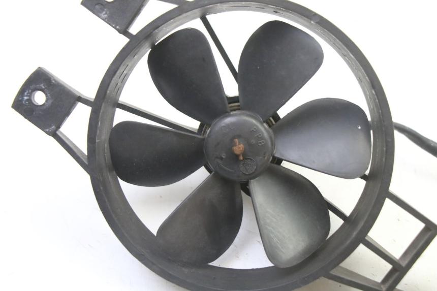 photo de VENTILADOR PEUGEOT SATELIS 250 (2006 - 2012) - Detalhe da peça