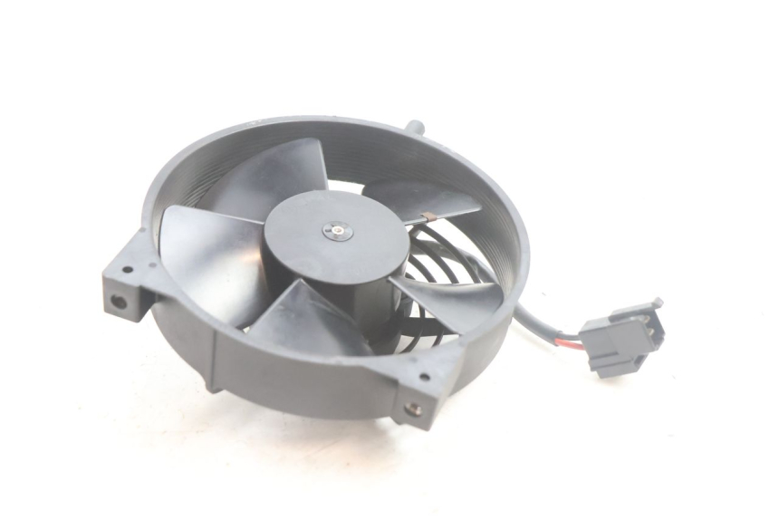 photo de VENTILADOR APRILIA SCARABEO GT 125 (1999 - 2007) - Detalhe da peça