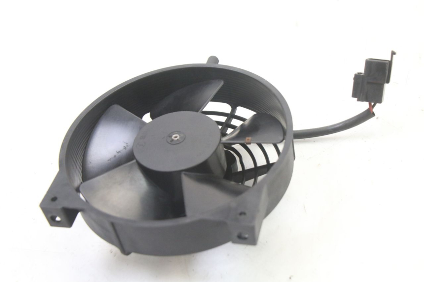 photo de VENTILADOR APRILIA SCARABEO GT TOURING 125 (1999 - 2005) - Detalhe da peça