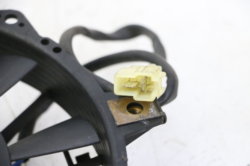 photo de VENTILADOR TRIUMPH SPRINT 900 (1995 - 1998) - Detalhe da peça