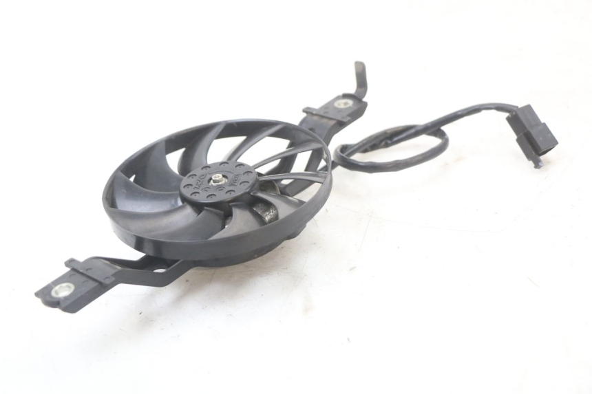photo de VENTILADOR SUZUKI BURGMAN 125 (2007 - 2014) - Zoom do estado de desgaste