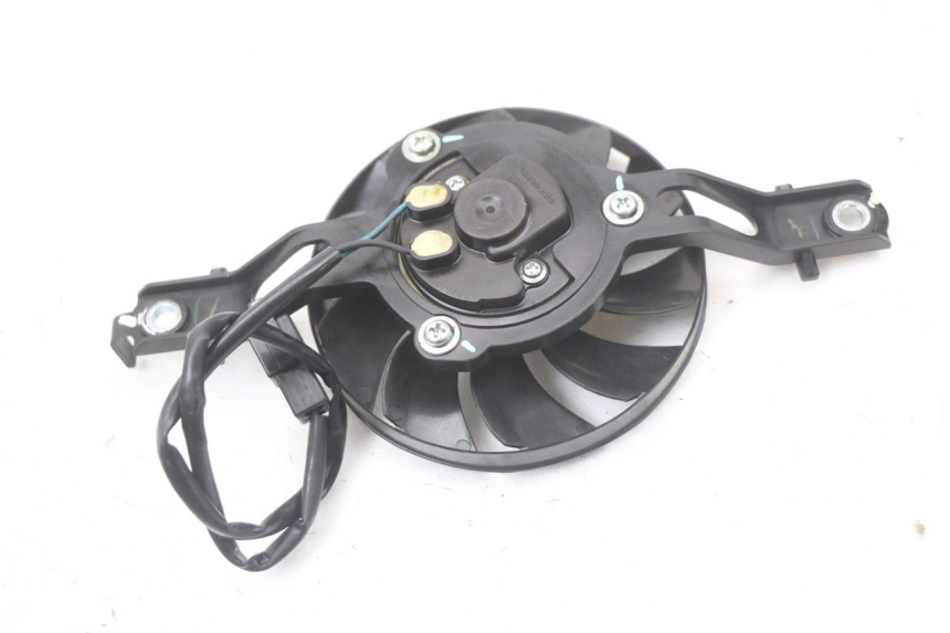 photo de VENTILADOR SUZUKI BURGMAN 125 (2018 - 2021) - Outro ângulo de visão