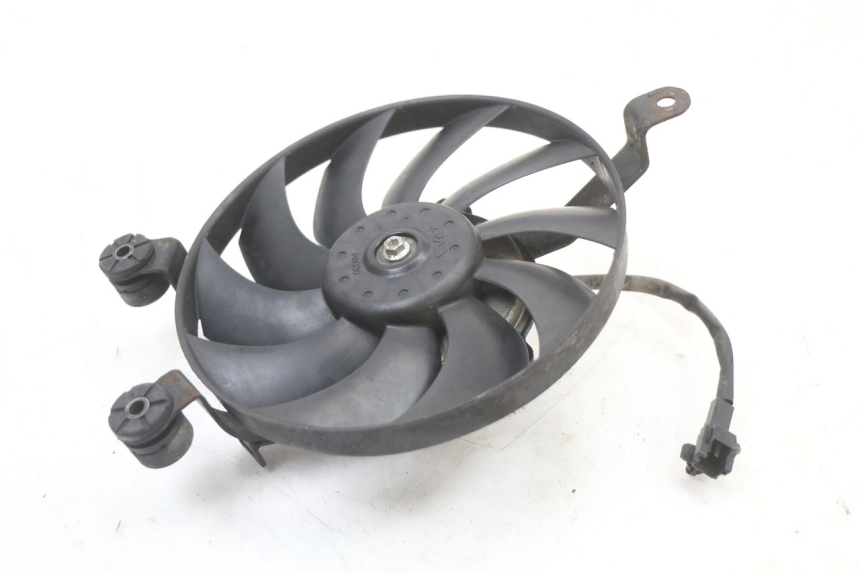 photo de VENTILADOR SUZUKI GSX F GSXF 650 (2007 - 2015) - Zoom do estado de desgaste