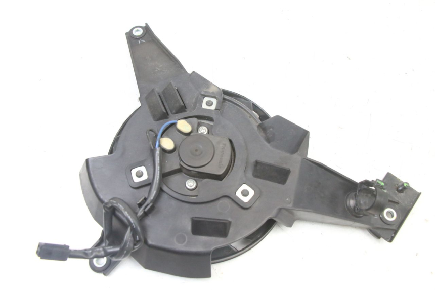 photo de VENTILADOR YAMAHA TRACER 7 700 (2020 - 2024) - Zoom do estado de desgaste
